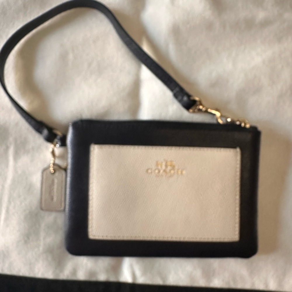 Coach Dark Blue & Cream Wristlet NWOT
